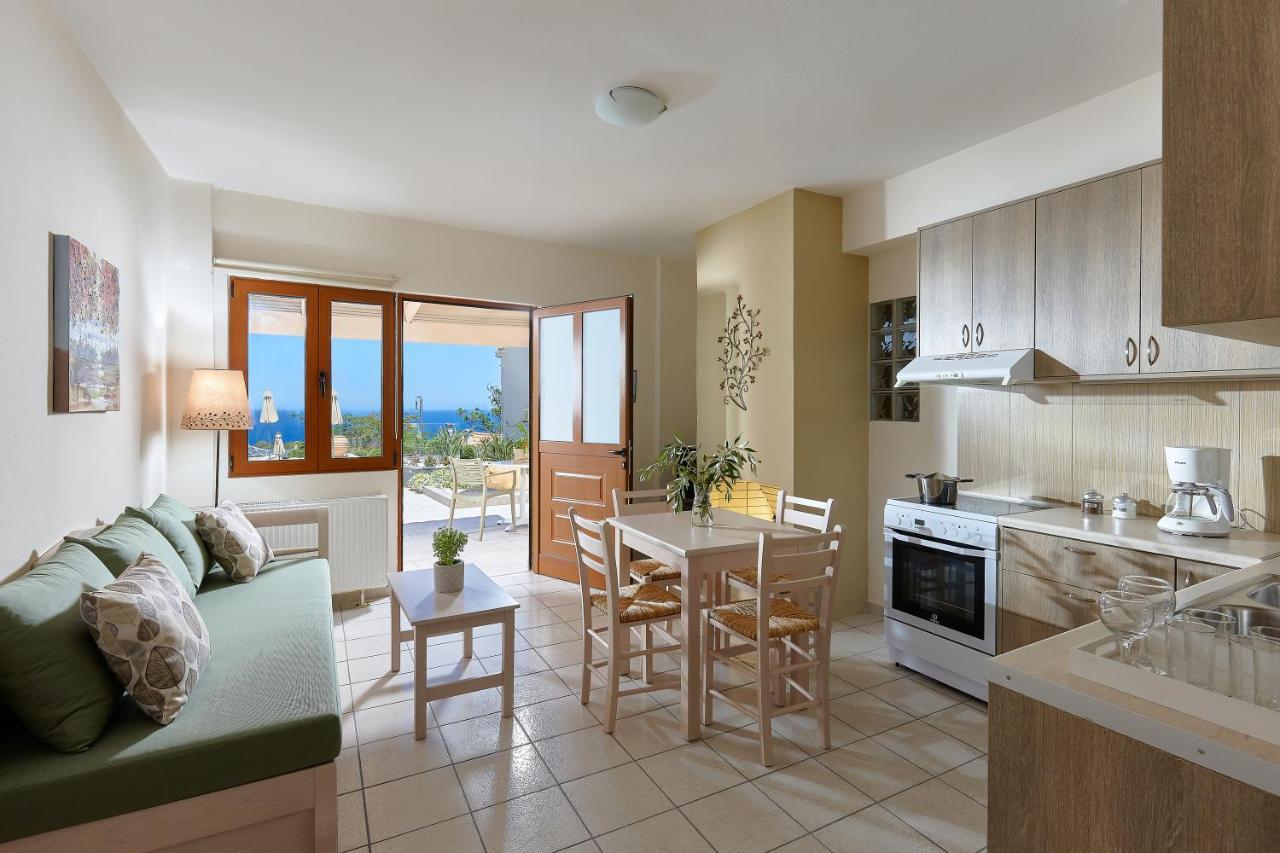 Keramos Villa & Apartments Agia Pelagia  Exterior photo