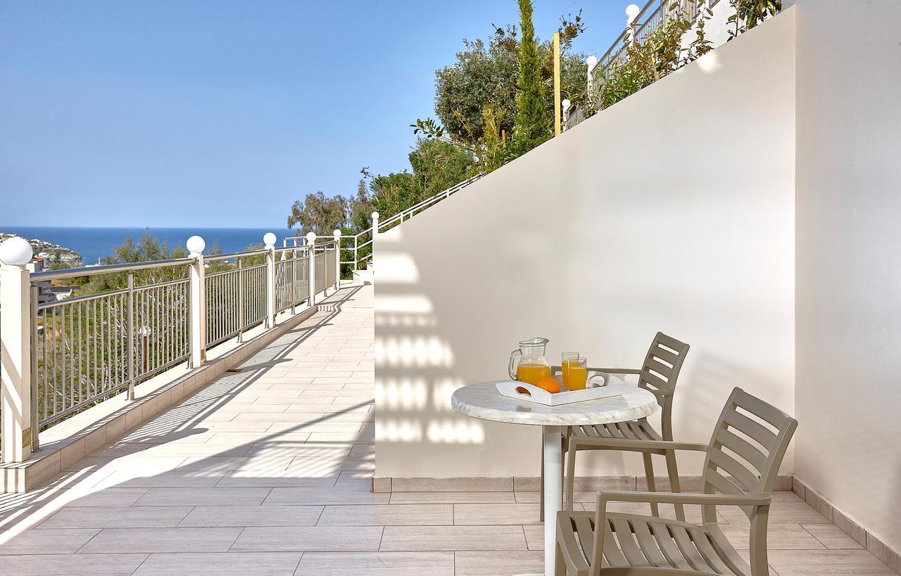 Keramos Villa & Apartments Agia Pelagia  Exterior photo